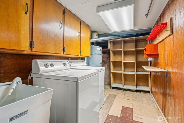 416 Columbia Avenue, Fircrest, WA 98466