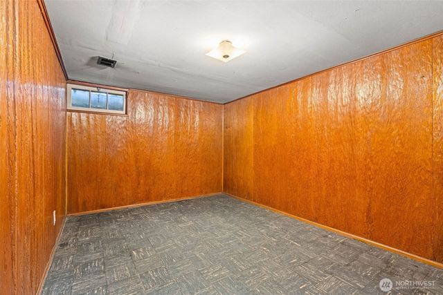 416 Columbia Avenue, Fircrest, WA 98466