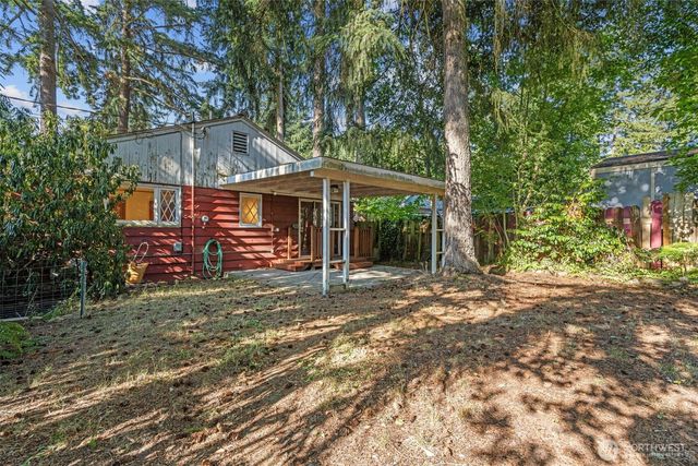 416 Columbia Avenue, Fircrest, WA 98466