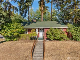 416 Columbia Avenue, Fircrest, WA 98466