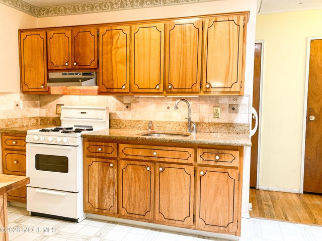 18 C Blue Jay Street, Manchester, NJ 08759