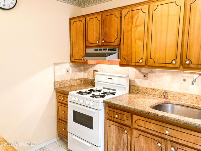 18 C Blue Jay Street, Manchester, NJ 08759