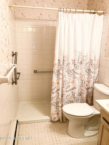 18 C Blue Jay Street, Manchester, NJ 08759
