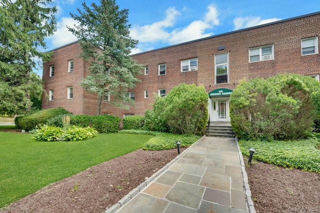 450 Pelham Road 3G, New Rochelle, NY 10805