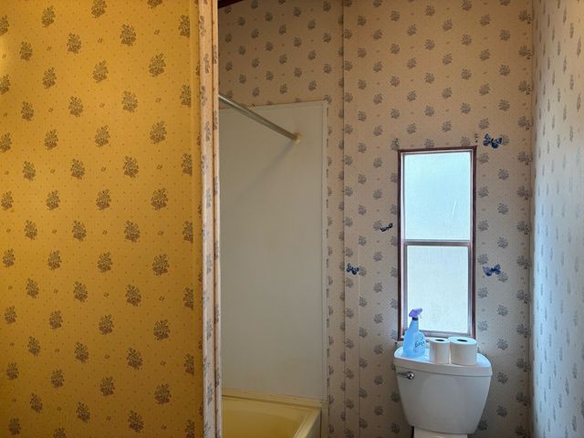 2500 Dorough Rd, Karnack, TX 75661