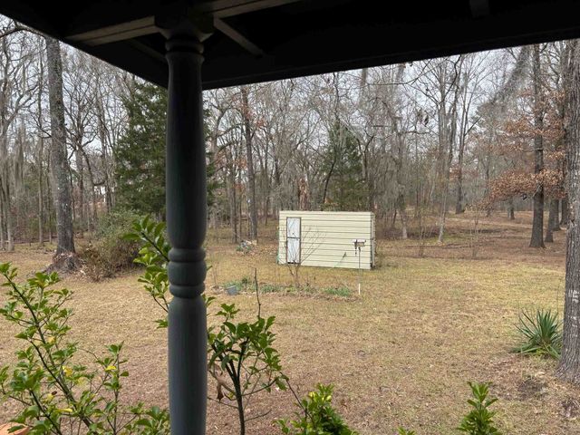 2500 Dorough Rd, Karnack, TX 75661