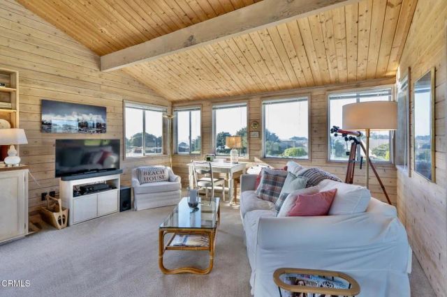 45603 South Caspar Drive, Mendocino, CA 95460