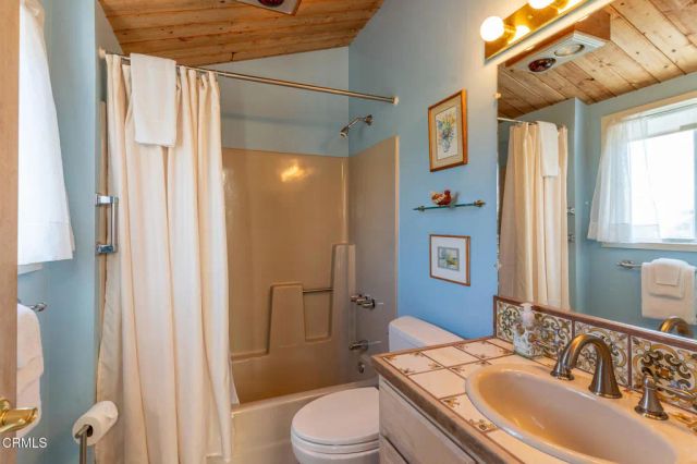 45603 South Caspar Drive, Mendocino, CA 95460