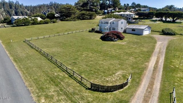 45603 South Caspar Drive, Mendocino, CA 95460