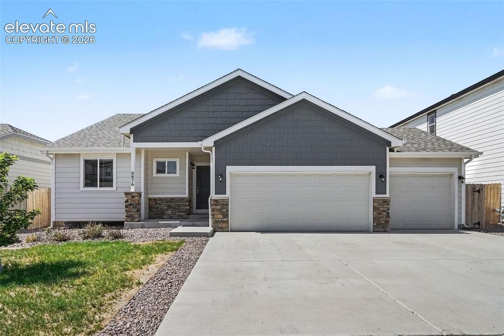 6876 Volga Drive, Colorado Springs, CO 80925 — photo 2