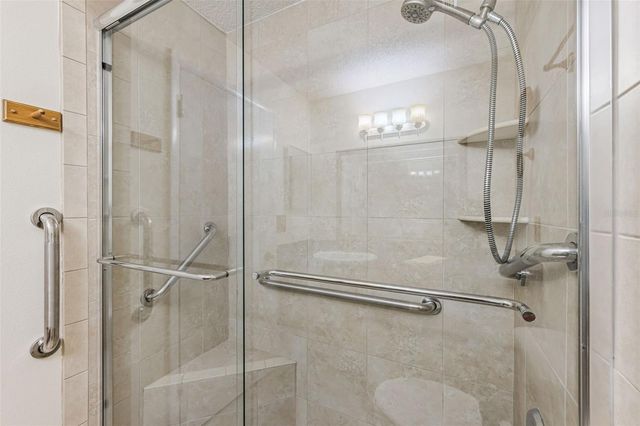 508 ORANGE DRIVE 11, Altamonte Springs, FL 32701