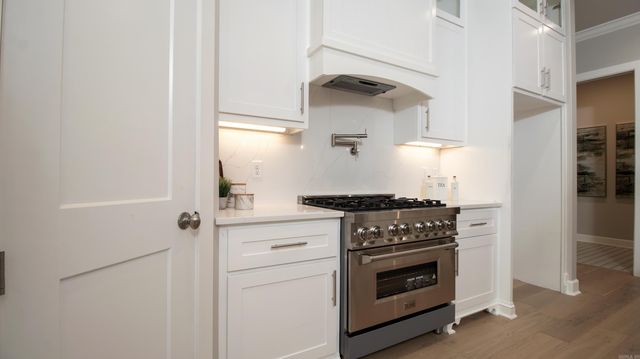 6615 Kenwood Drive, Cammack Village, AR 72207