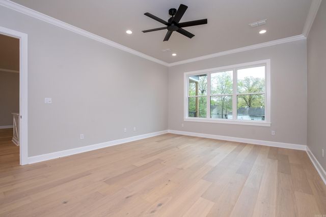 6615 Kenwood Drive, Cammack Village, AR 72207