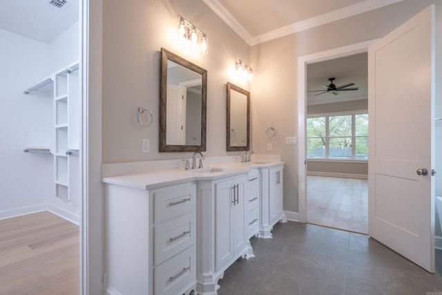 6615 Kenwood Drive, Cammack Village, AR 72207