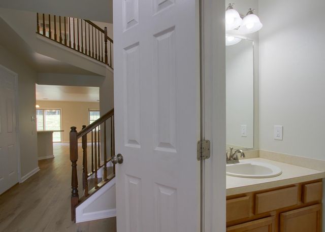 630 GLENBROOK DR, Harrisburg, PA 17110