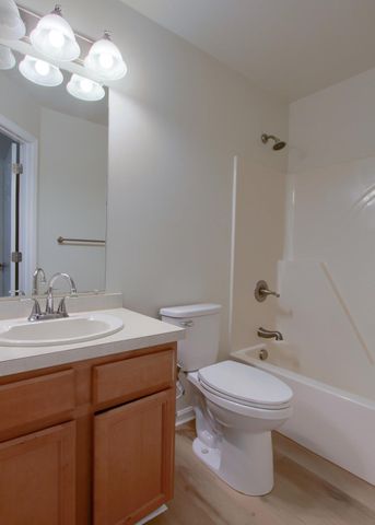 630 GLENBROOK DR, Harrisburg, PA 17110