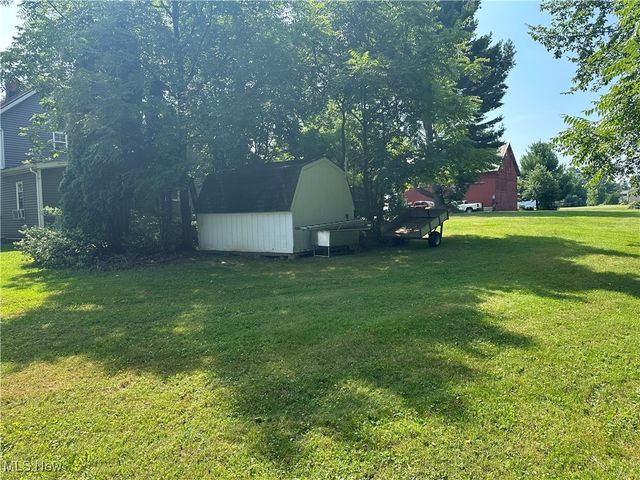 15292 Friendsville Road, Burbank, OH 44214