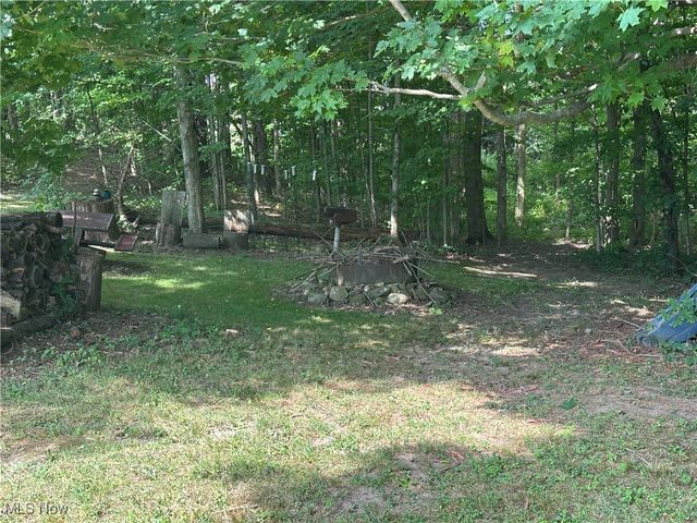 15292 Friendsville Road, Burbank, OH 44214