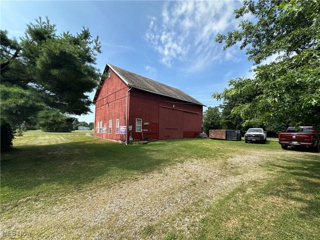 15292 Friendsville Road, Burbank, OH 44214