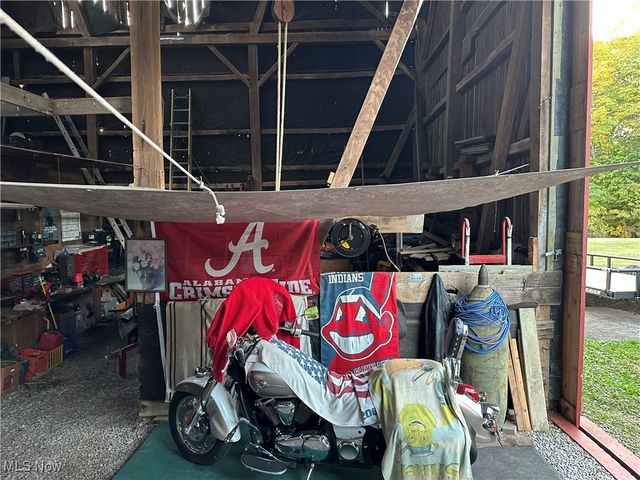 15292 Friendsville Road, Burbank, OH 44214