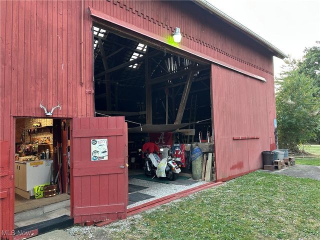 15292 Friendsville Road, Burbank, OH 44214