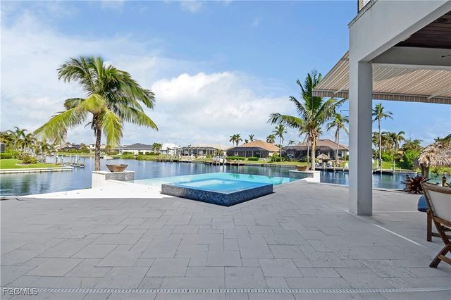 2801 SW 39th TER, Cape Coral, FL 33914