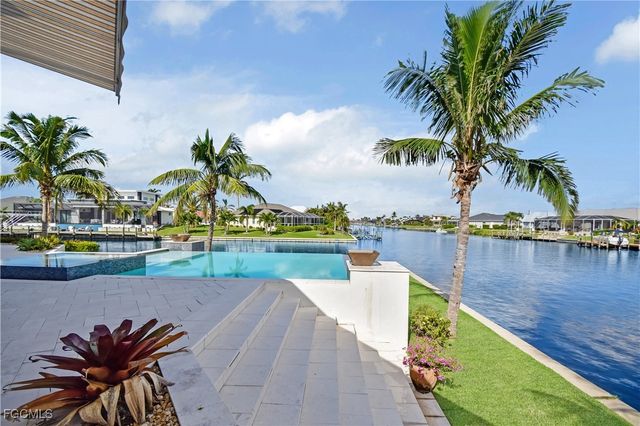 2801 SW 39th TER, Cape Coral, FL 33914