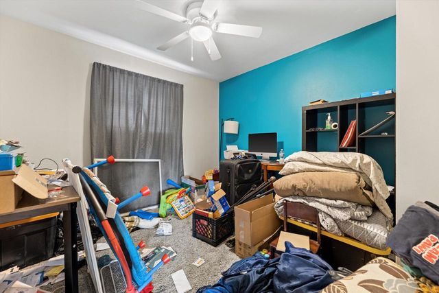 809 Ridgeway DRIVE, Pewaukee, WI 53072