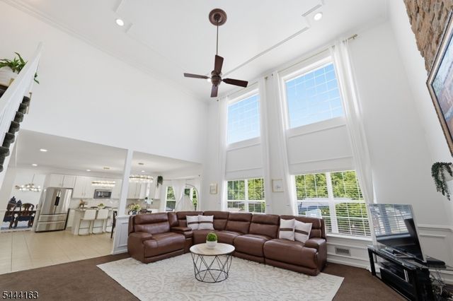 918 Timberline Dr, Jefferson Twp., NJ 07849
