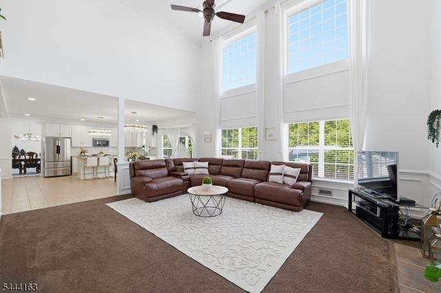 918 Timberline Dr, Jefferson Twp., NJ 07849