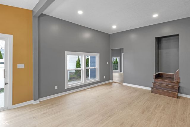 555 N Hamilton Avenue, Indianapolis, IN 46201