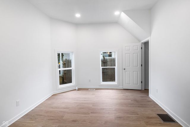 555 N Hamilton Avenue, Indianapolis, IN 46201
