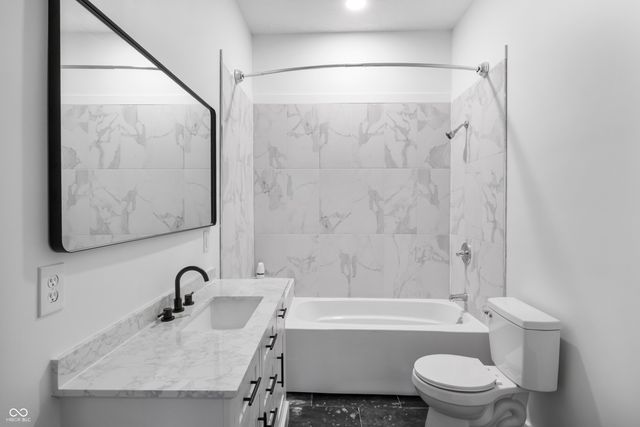 555 N Hamilton Avenue, Indianapolis, IN 46201