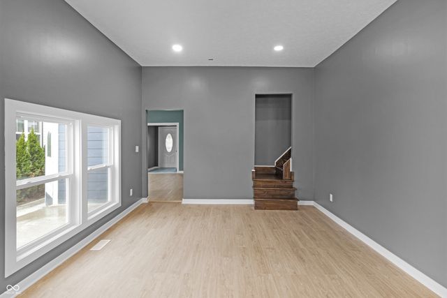 555 N Hamilton Avenue, Indianapolis, IN 46201