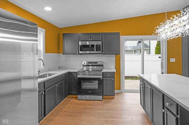 555 N Hamilton Avenue, Indianapolis, IN 46201