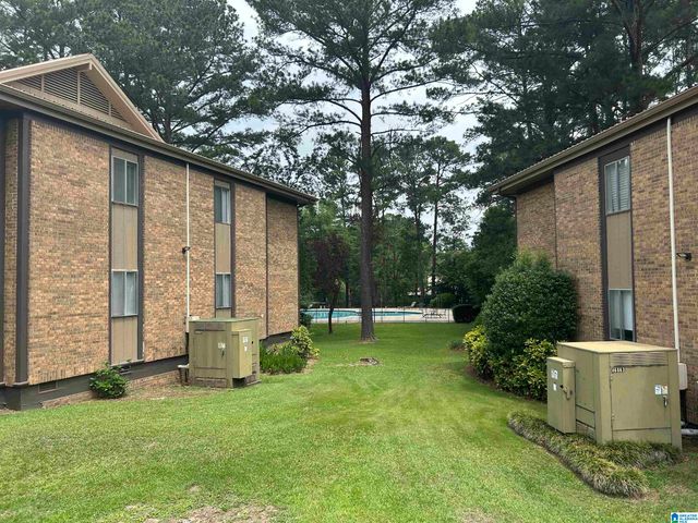 3101 Lorna Rd Apt 422, Hoover, AL 35216