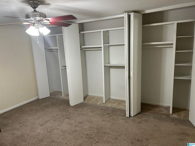 3101 Lorna Rd Apt 422, Hoover, AL 35216