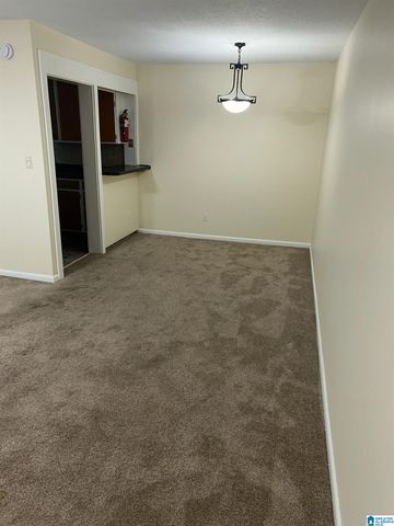 3101 Lorna Rd Apt 422, Hoover, AL 35216