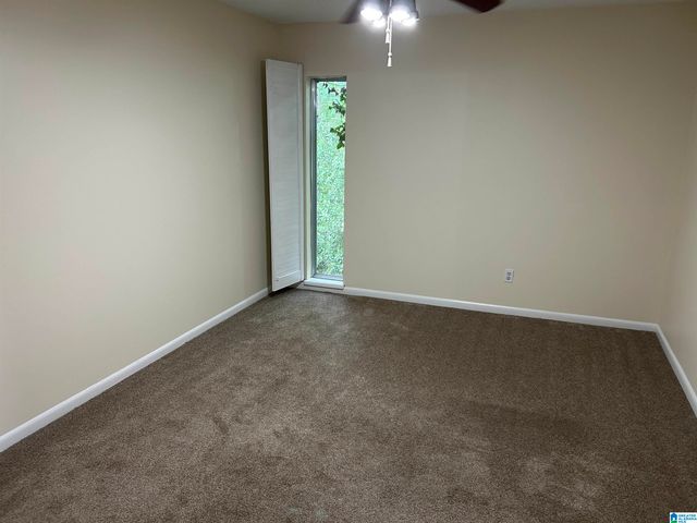 3101 Lorna Rd Apt 422, Hoover, AL 35216