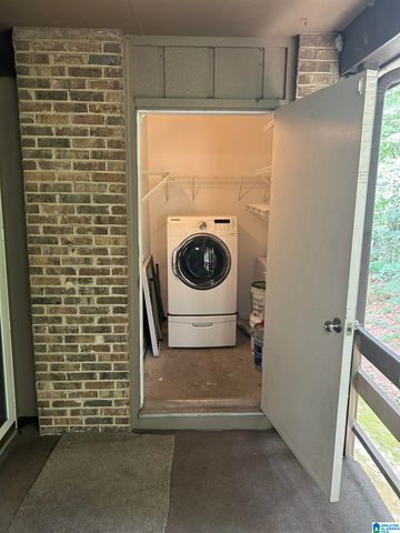 3101 Lorna Rd Apt 422, Hoover, AL 35216