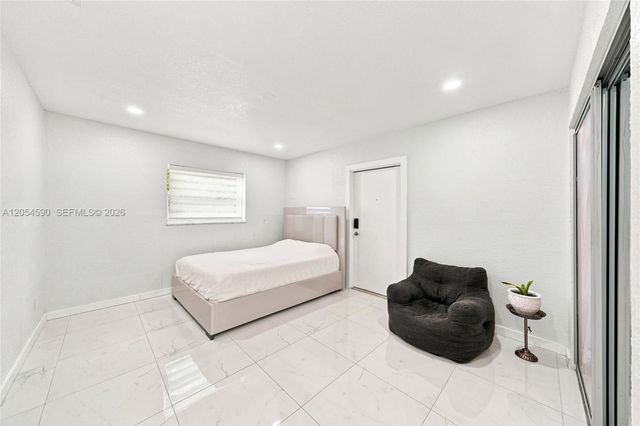 5632 SW 36th Ct, West Park, FL 33023