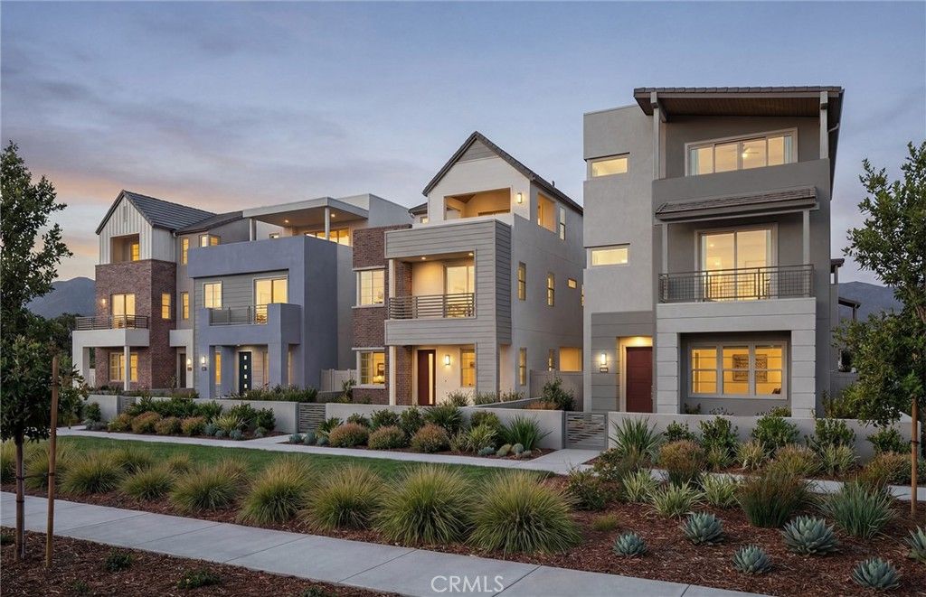683 Chinon, Irvine, CA 92618 — exterior