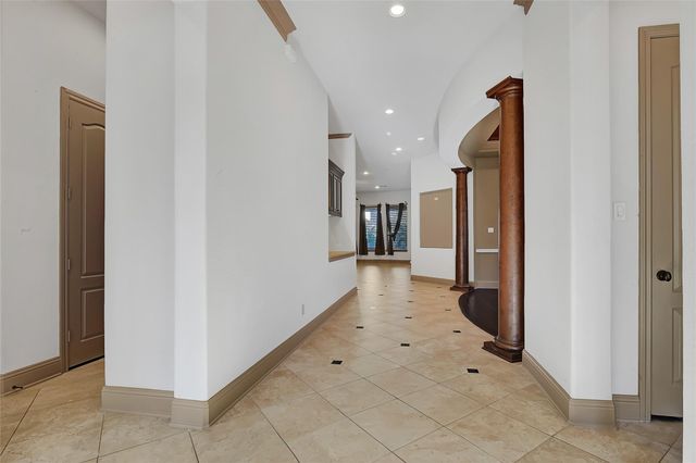 6223 Duke Trail Lane, Sugar Land, TX 77479