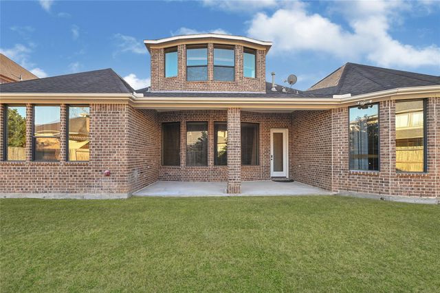 6223 Duke Trail Lane, Sugar Land, TX 77479