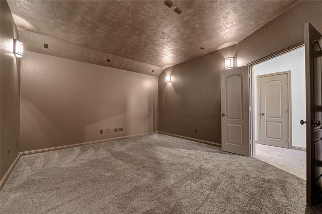 6223 Duke Trail Lane, Sugar Land, TX 77479