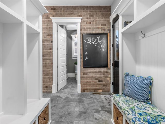 1719 Tulip Hill Dr, Midlothian, VA 23112