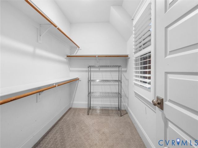 1719 Tulip Hill Dr, Midlothian, VA 23112