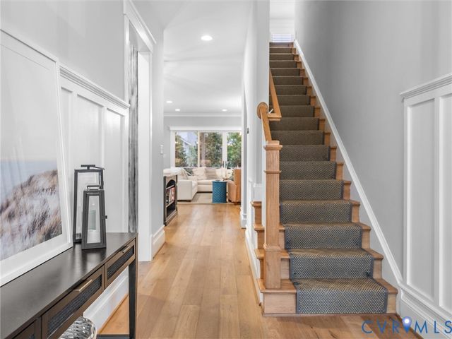 1719 Tulip Hill Dr, Midlothian, VA 23112