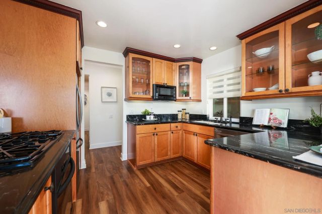 234 Turf View Dr, Solana Beach, CA 92075