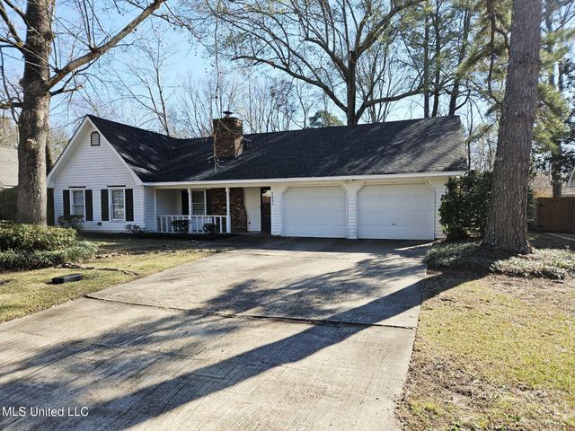 1431 Tracewood Drive, Jackson, MS 39211